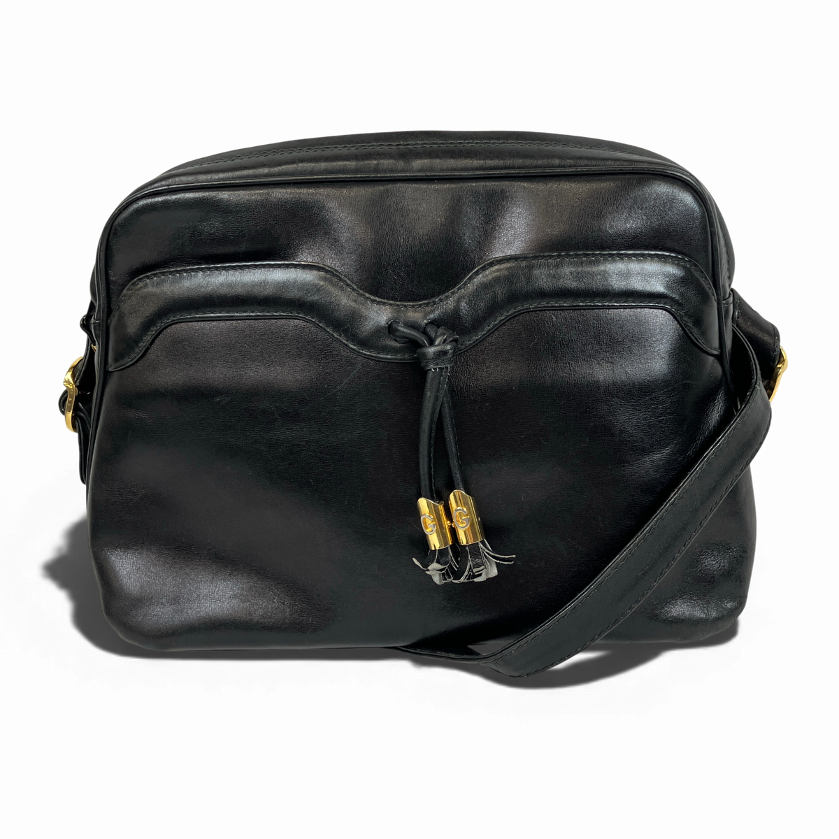 OLD GUCCI オールドグッチ ショルダーバッグ ブラック タッセル OLD GUCCI オールドグッチ ショルダーバッグ ブラック タッセル