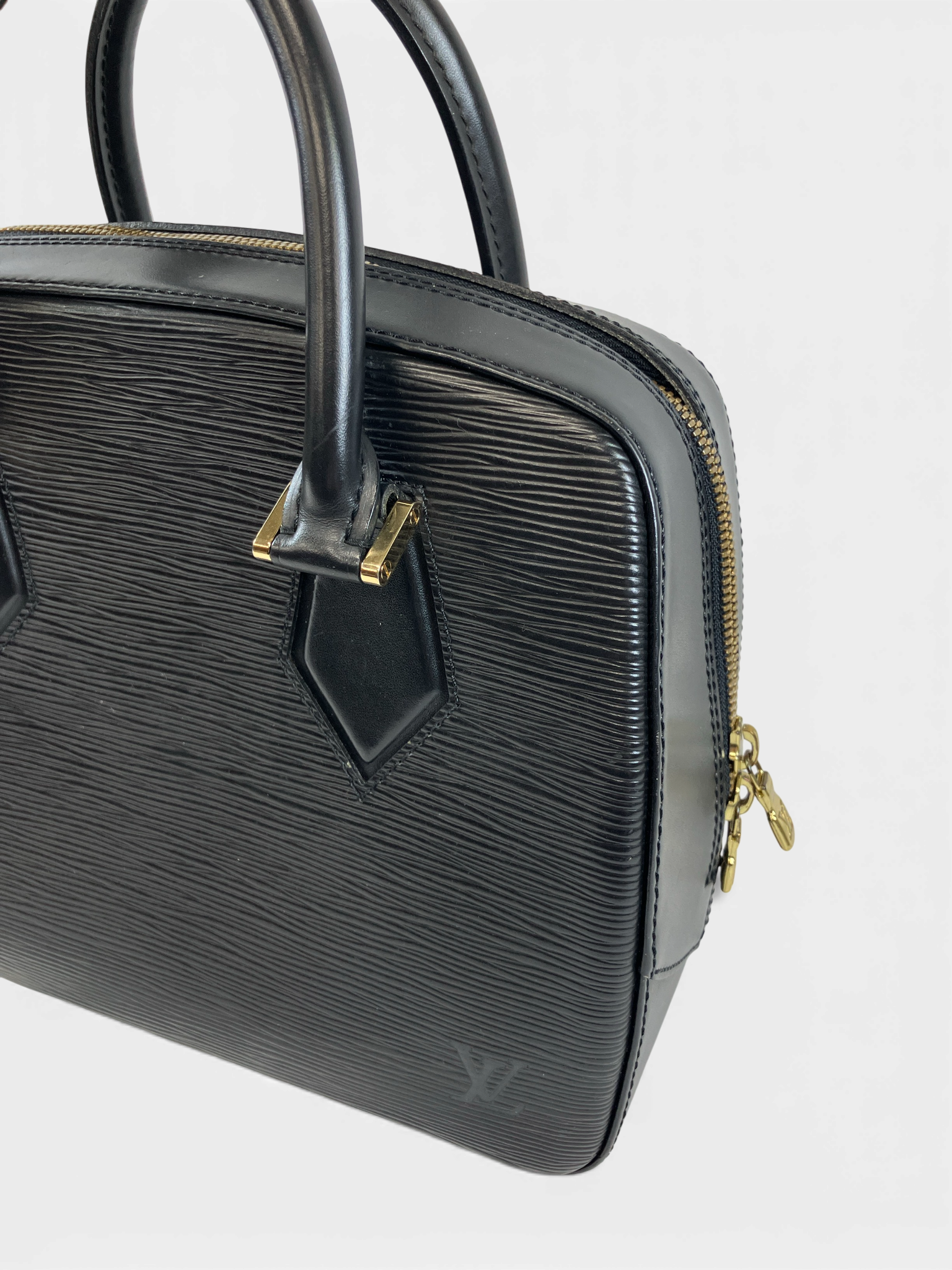 LOUIS VUITTON　ルイヴィトン　ハンドバッグ　エピ　M52042　サブロン　ノワール　ブラック