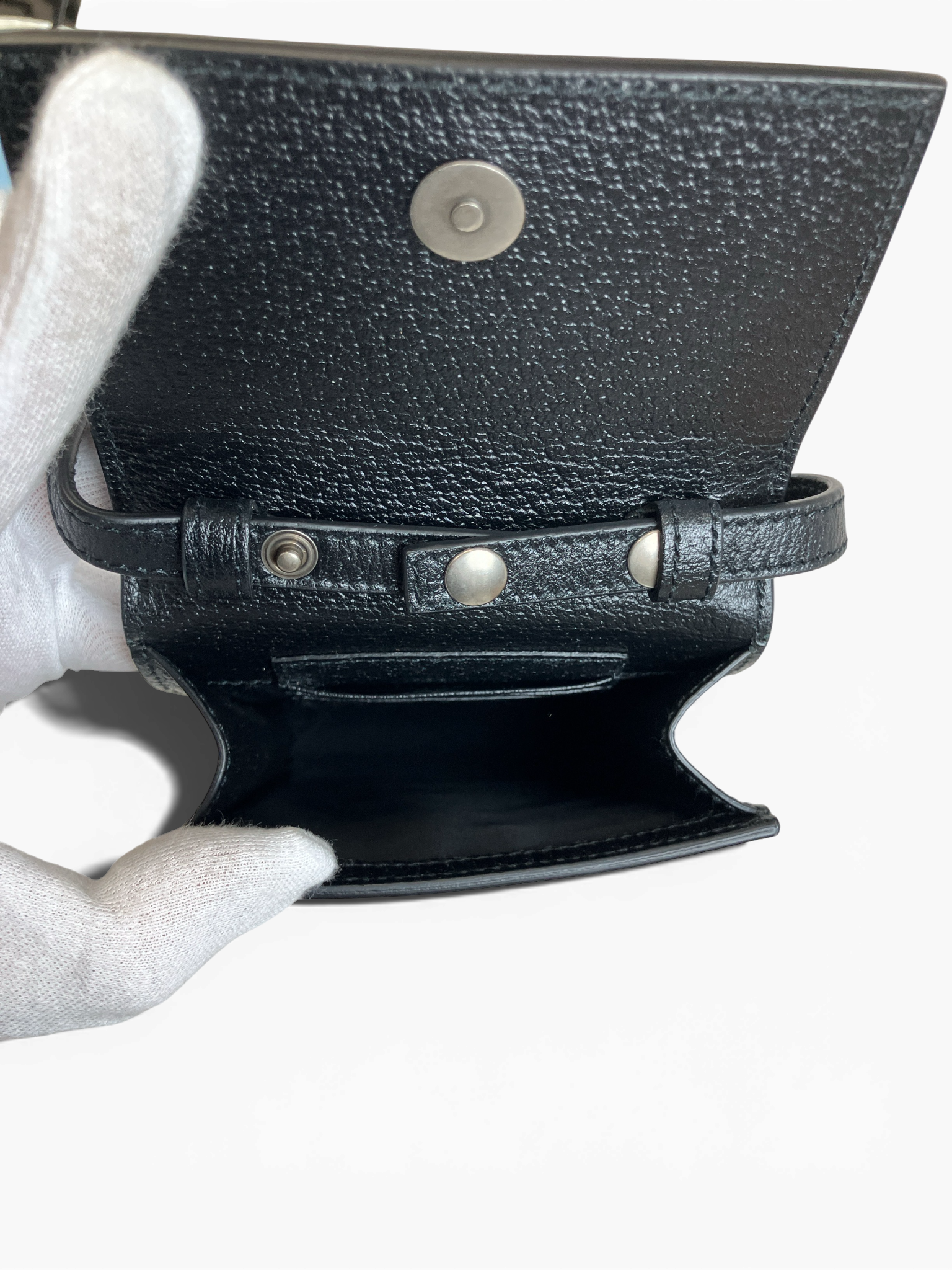 GUCCI　グッチ　オフザグリッド　ショルダーバッグ　ブラック　625599