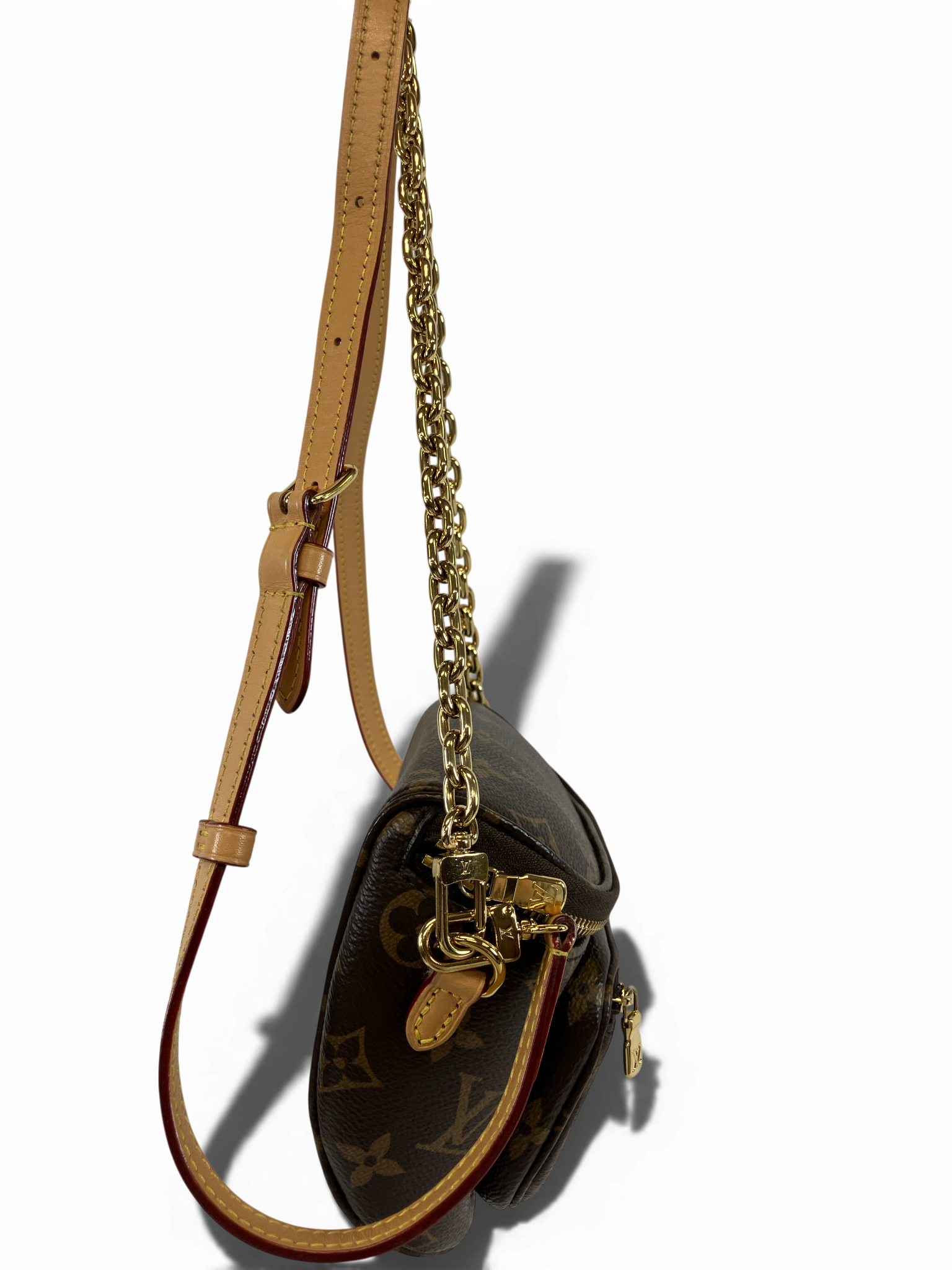 LOUIS VUITTON　ミニ　バムバッグ　モノグラム　ショルダーバッグ　ブラウン　M82335