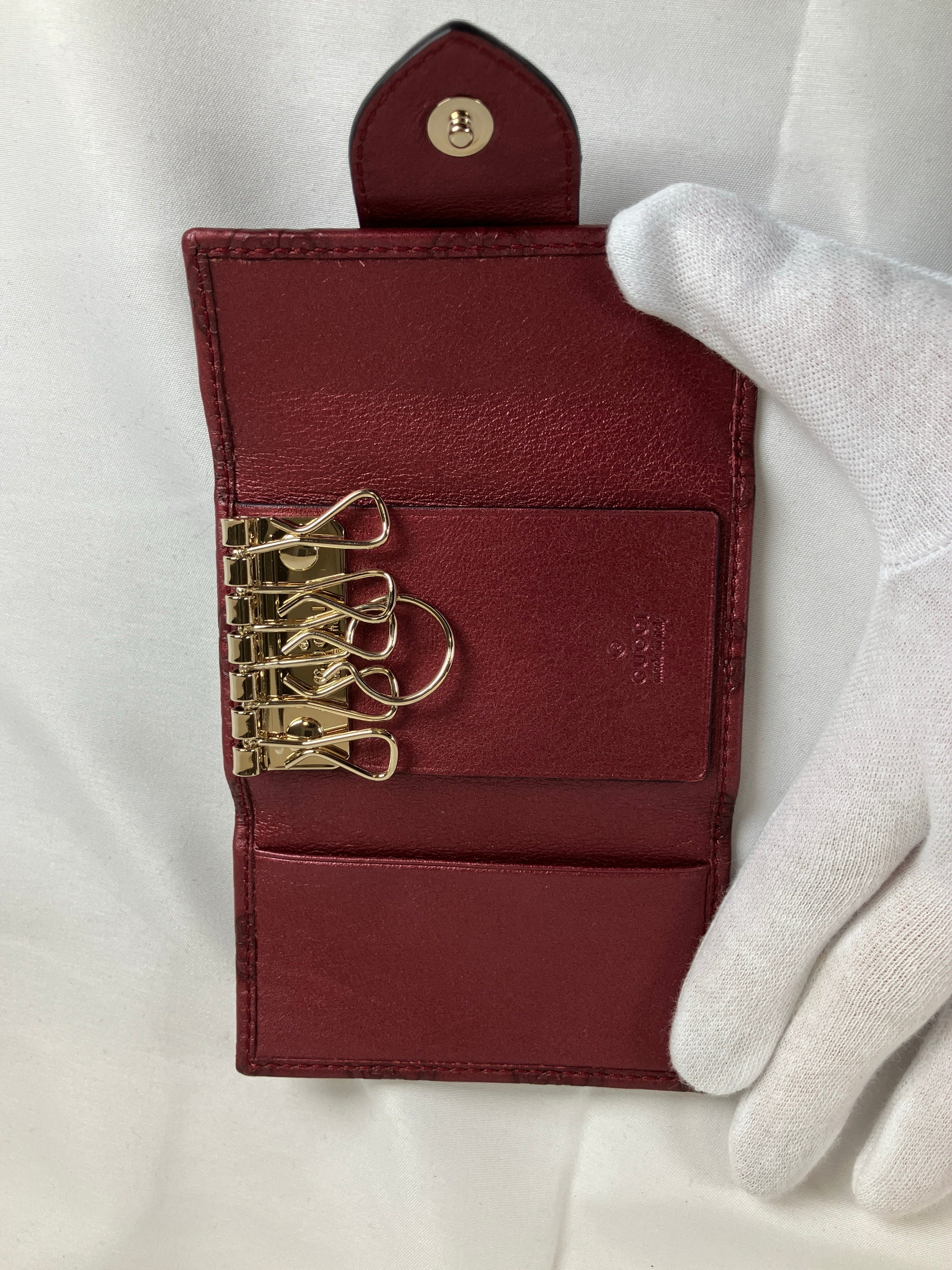 GUCCI グッチ キーケース 6連 グッチシマ ハート レッド メタリック