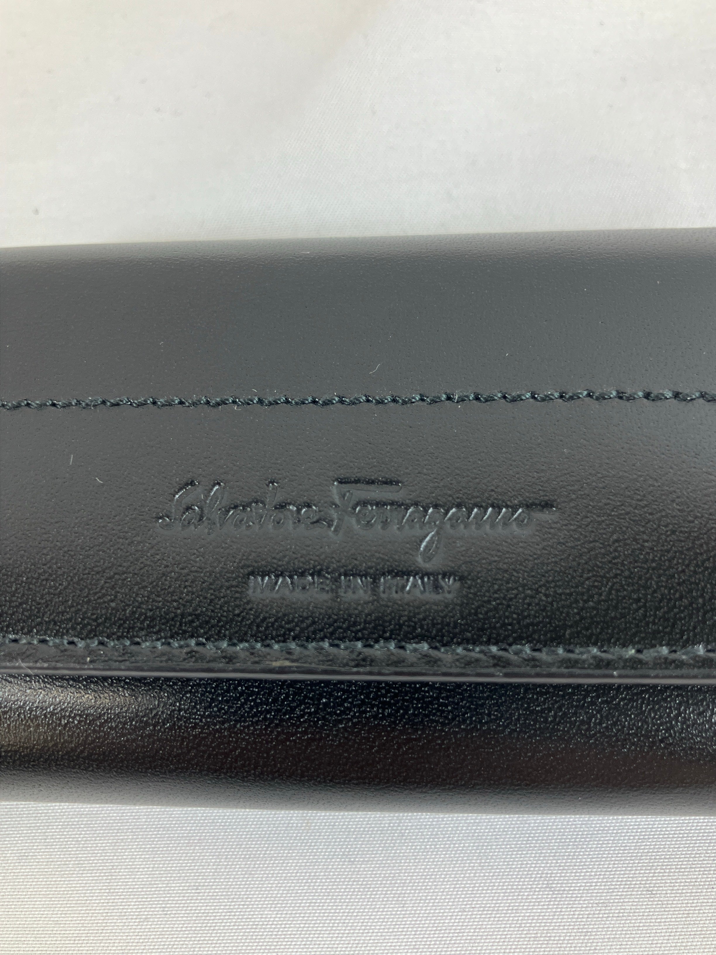 FERRAGAMO フェラガモ キーケース 6連 ロゴ型押し ブラック レザー