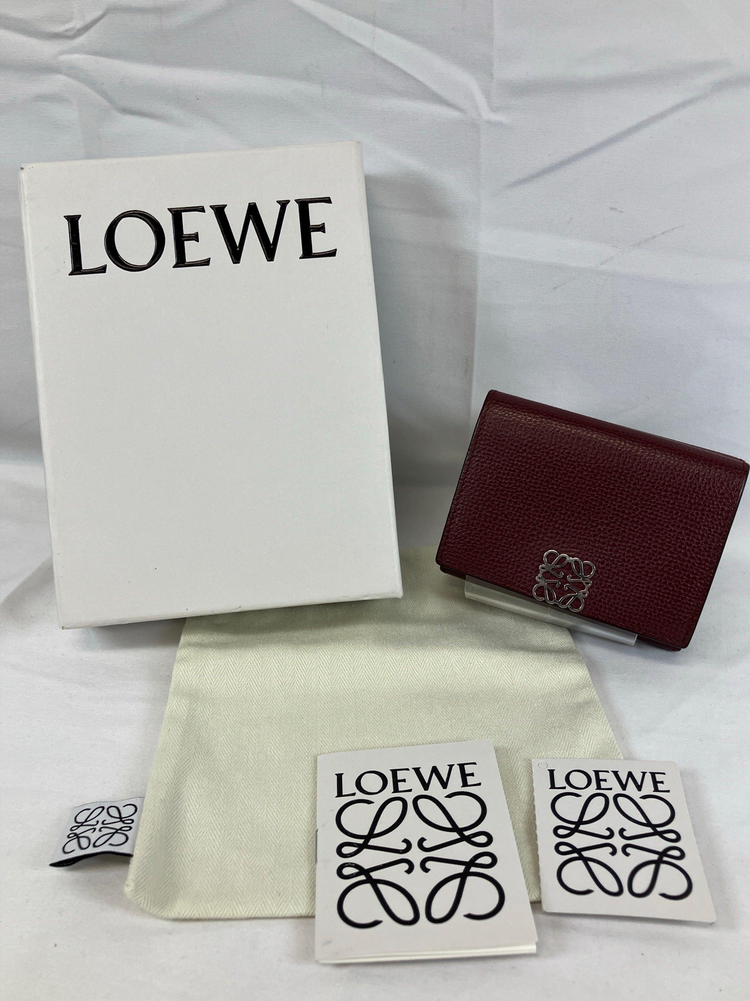 LOEWE ロエベ 三つ折り財布 コンパクトウォレット アナグラム トライ
