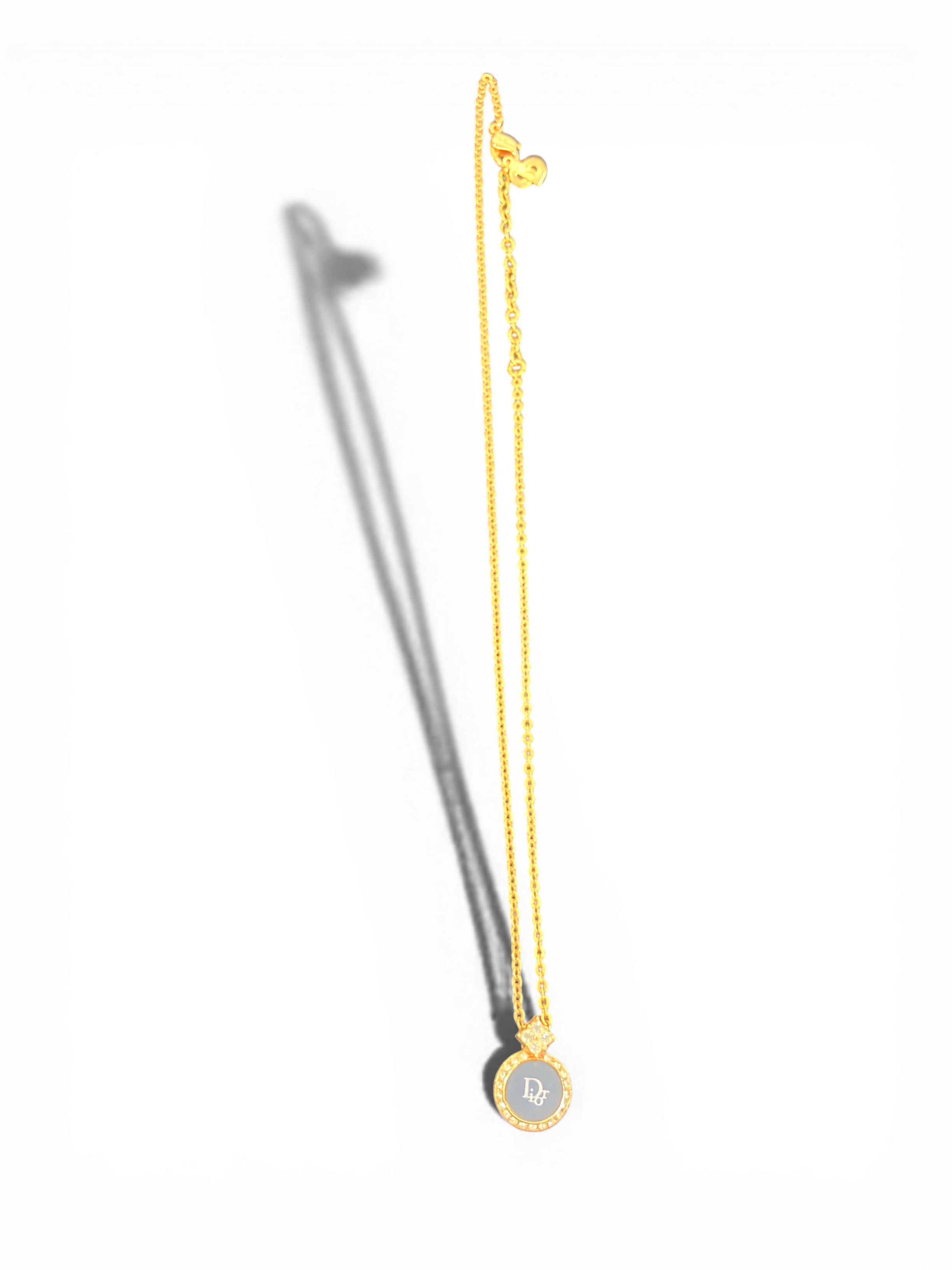 Dior ディオール ネックレス ゴールド ラウンド ロゴ ラインストーン