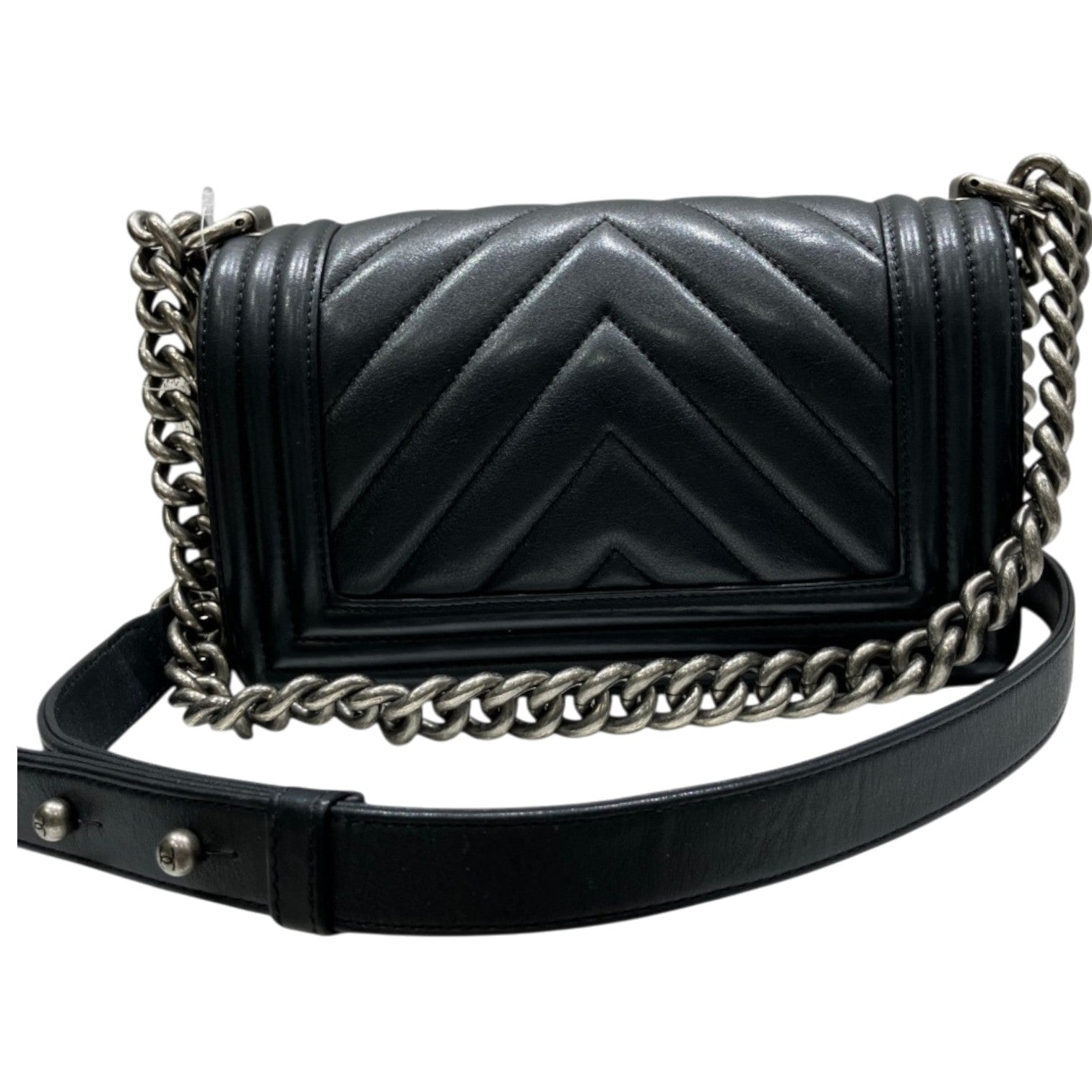 BOY CHANEL ボーイシャネル 20 キャビアスキン チェーンショルダー