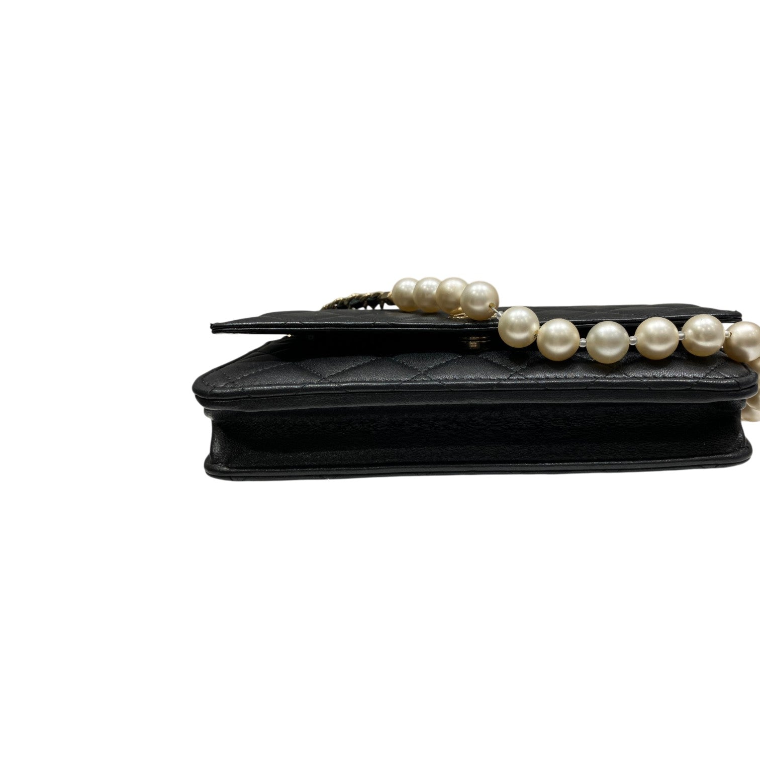 CHANEL シャネル チェーンウォレット ショルダーバッグ パールチェーン フェイクパール ラムスキン マトラッセ ココマーク ブラック レディース