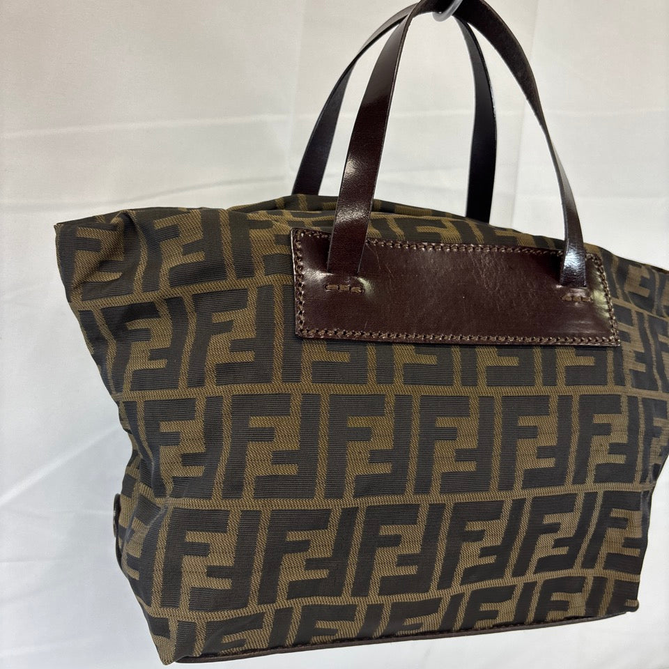 FENDI　フェンディ　ハンドバッグ　トートバッグ　ズッカ　キャンバス　レザー　ブラウン