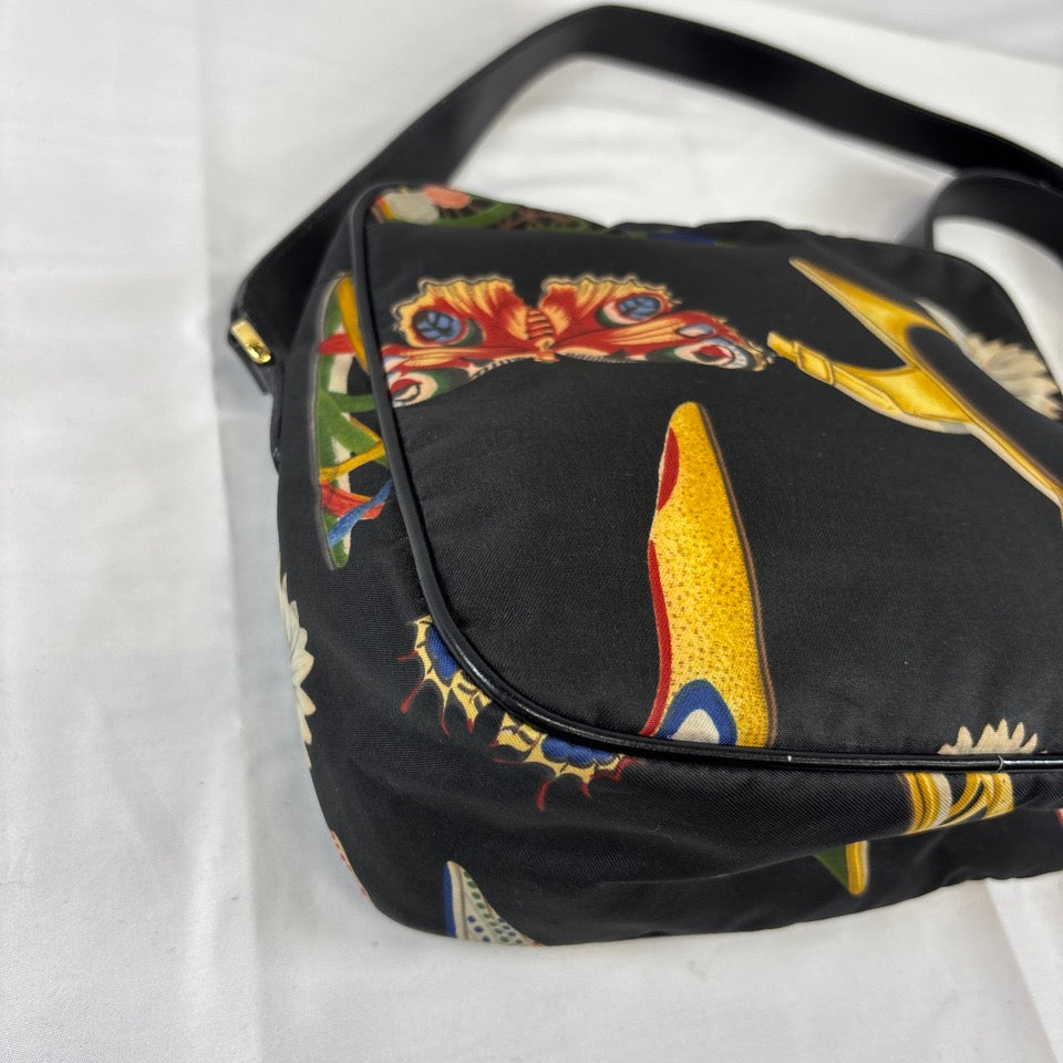FERRAGAMO　フェラガモ　ショルダーバッグ　ブラック　AU-21 5277
