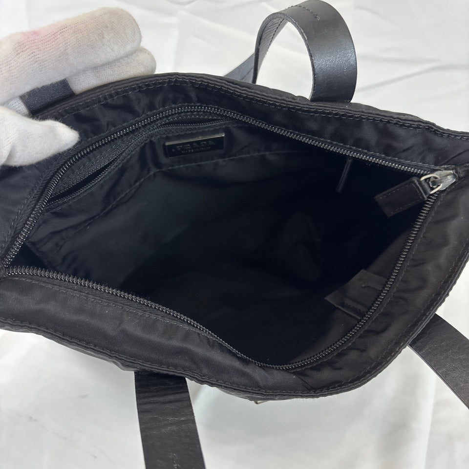 PRADA　プラダ　テスート　ハンドバッグ　三角ロゴ　ナイロン