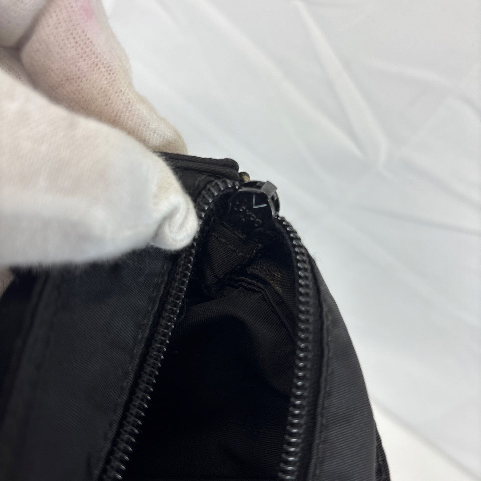 PRADA　プラダ　テスート　ハンドバッグ　三角ロゴ　ナイロン