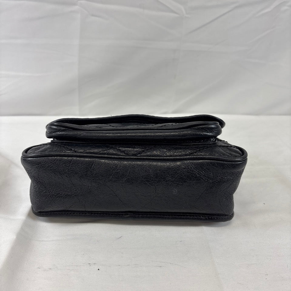 YVES SAINT LAURENT　YSL　ニキ　ベイビー　ベビー　チェーン　ショルダーバッグ　ブラック