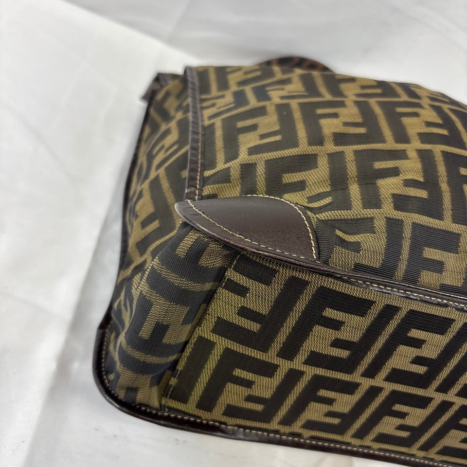 FENDI　フェンディ　トートバッグ　ズッカ　ナイロン　ブラウン　総柄　2321 26555