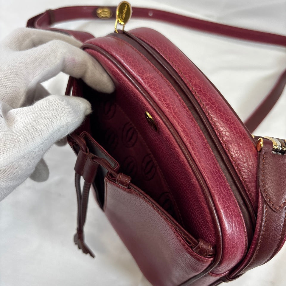 カルティエ CARTIER ショルダーバッグ タッセル マスト ボルドー Cartier カルティエ ショルダーバッグ マストライン ロゴ レザー 斜め