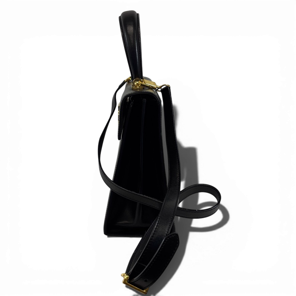 FERRAGAMO　フェラガモ　2way　ハンドバッグ　ショルダーバッグ　トップハンドル　ガンチーニ　ブラック　212181