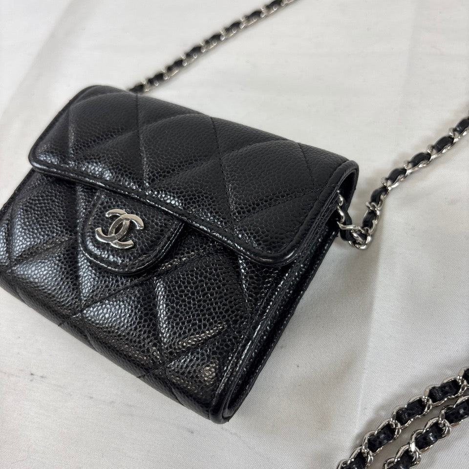 CHANEL　チェーンウォレット　カードケース　マトラッセ　キャビアスキン　ココマーク　ブラック　