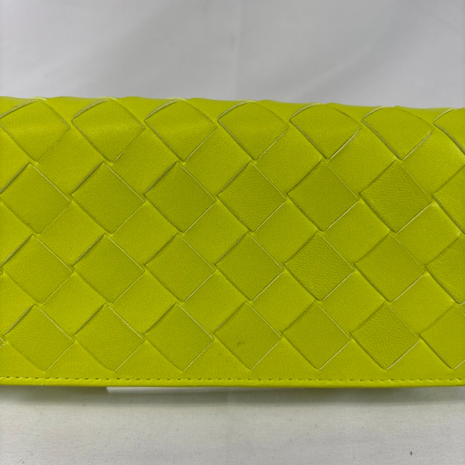 BOTTEGA VENETA　長財布　ロングウォレット　イントレチャート　アシッドキウイ　ライトグリーン