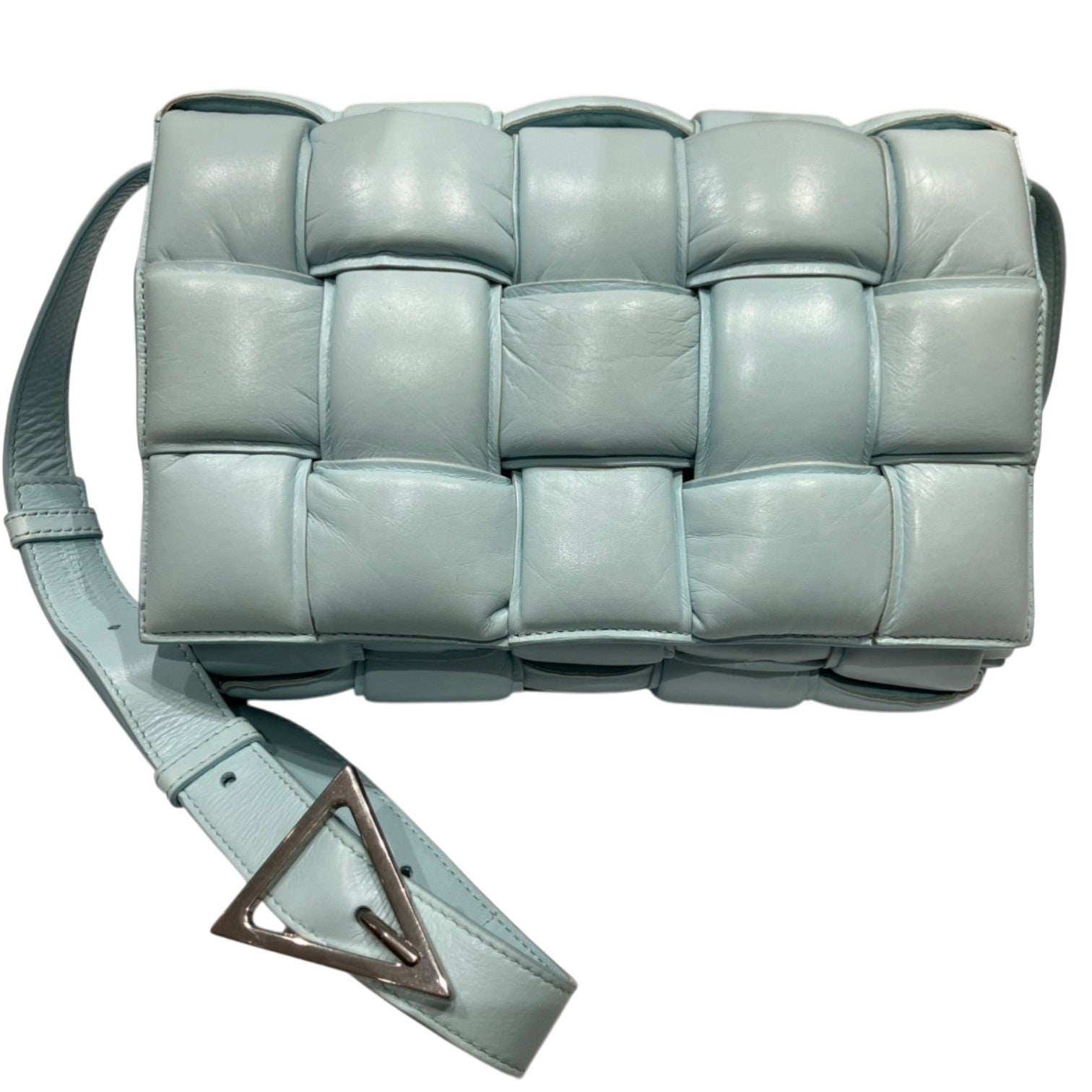 BOTTEGA VENETA ボッテガヴェネタ マキシイントレート パテッドカセット ショルダーバッグ ライト ブルー レザー レディース メンズ