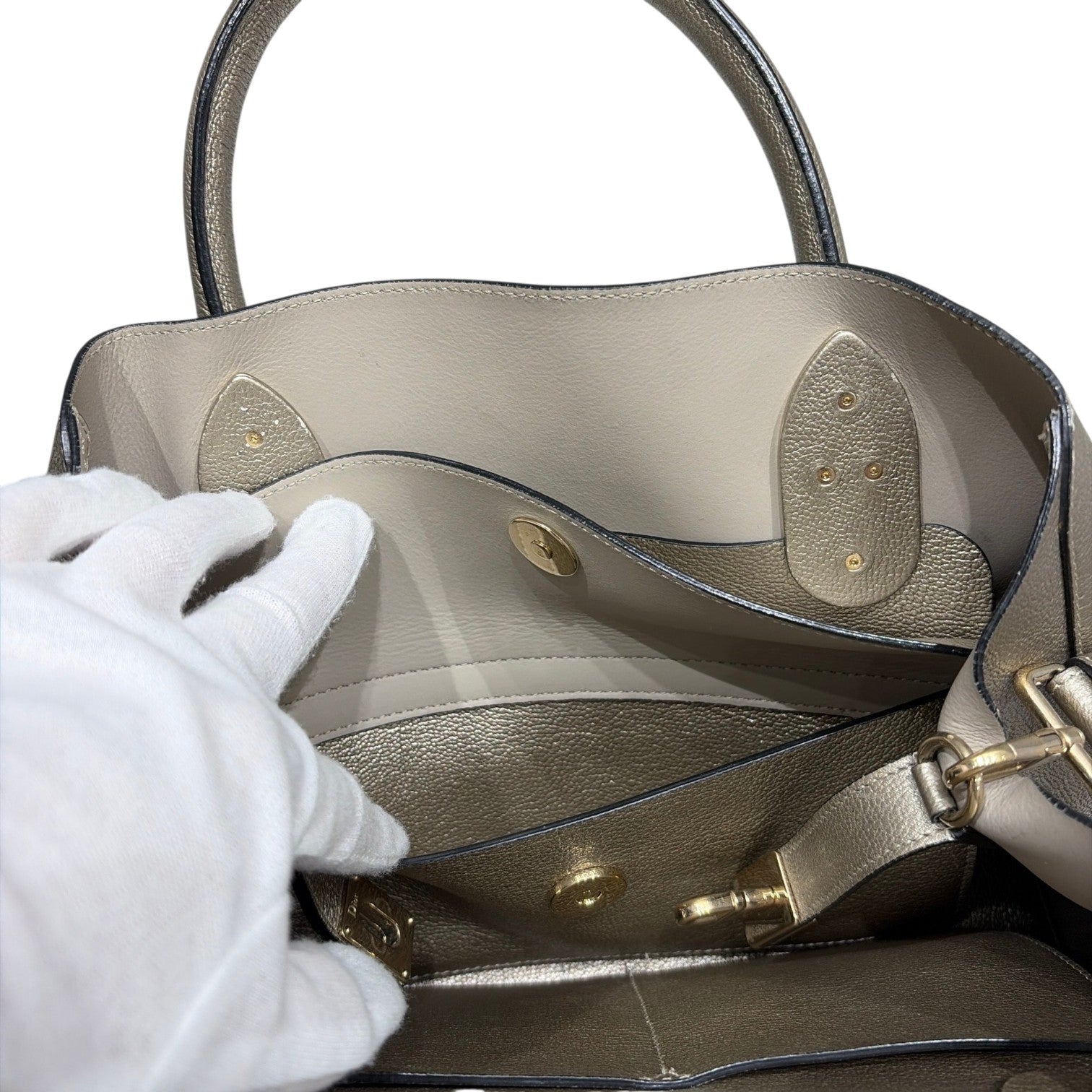 Christian Dior クリスチャンディオール オープンバー 2way ハンドバッグ ショルダーバッグ ゴールド ゴールド金具 ロゴ チャーム レディース