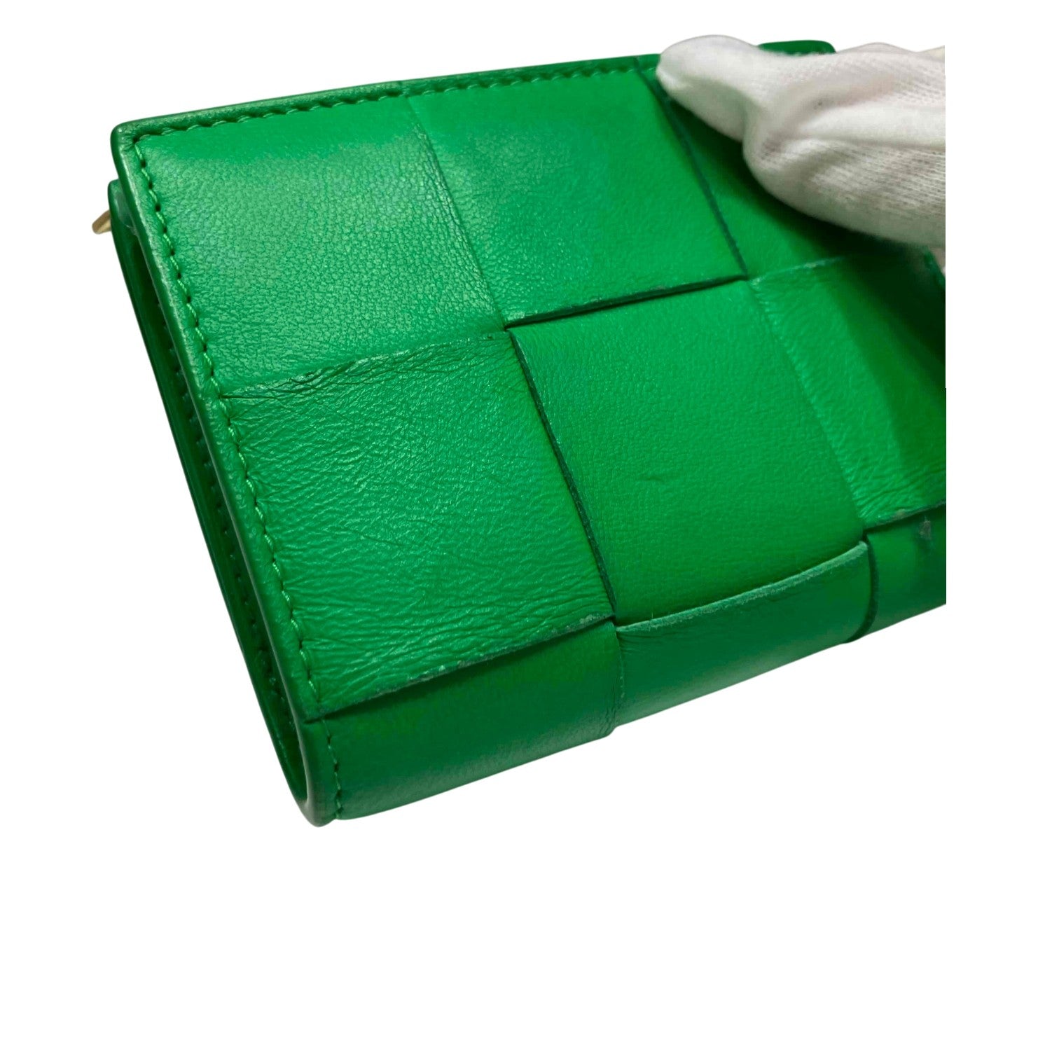 BOTTEGA VENETA ボッテガヴェネタ 二つ折り財布 カセット グリーン レザー レディース メンズ