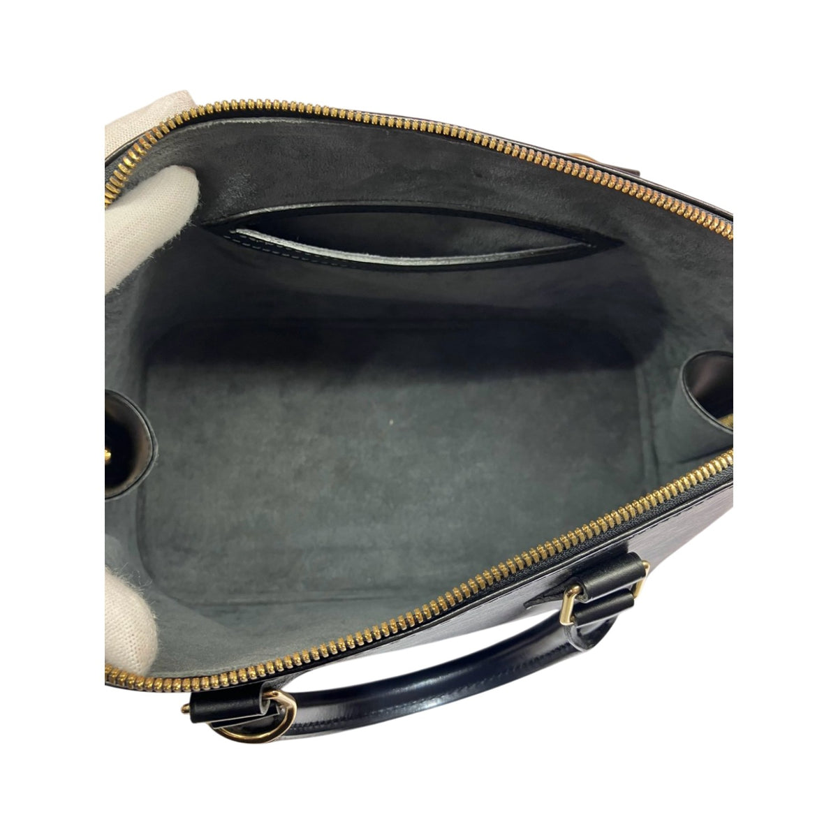 Louis Vuitton ルイヴィトン アルマ エピ ハンドバッグ ノワール ブラック レザー レディース M52147